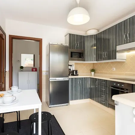 בית נופש Tenohomes Ocean Light *